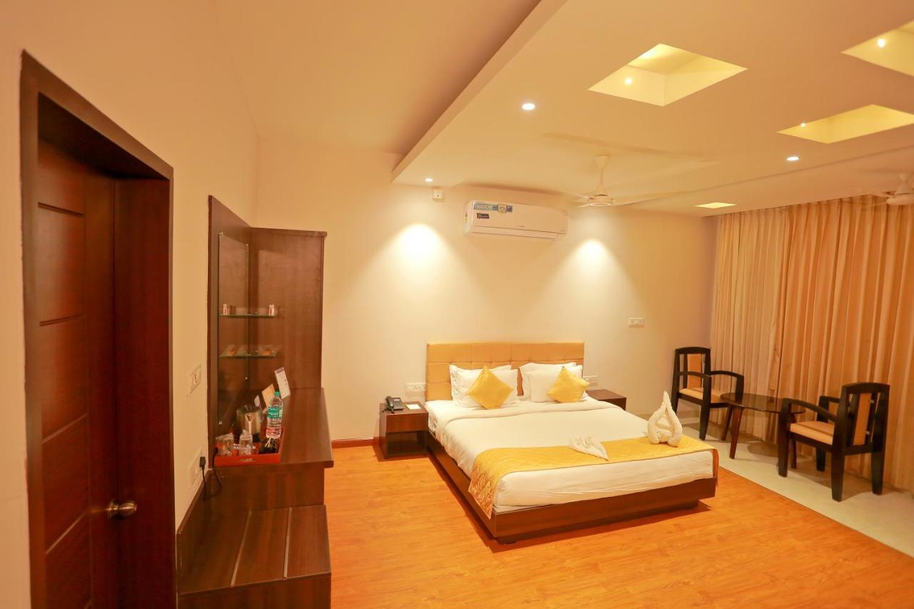 Grand Signature Hotel & Spa เยอร์โคด ภายนอก รูปภาพ