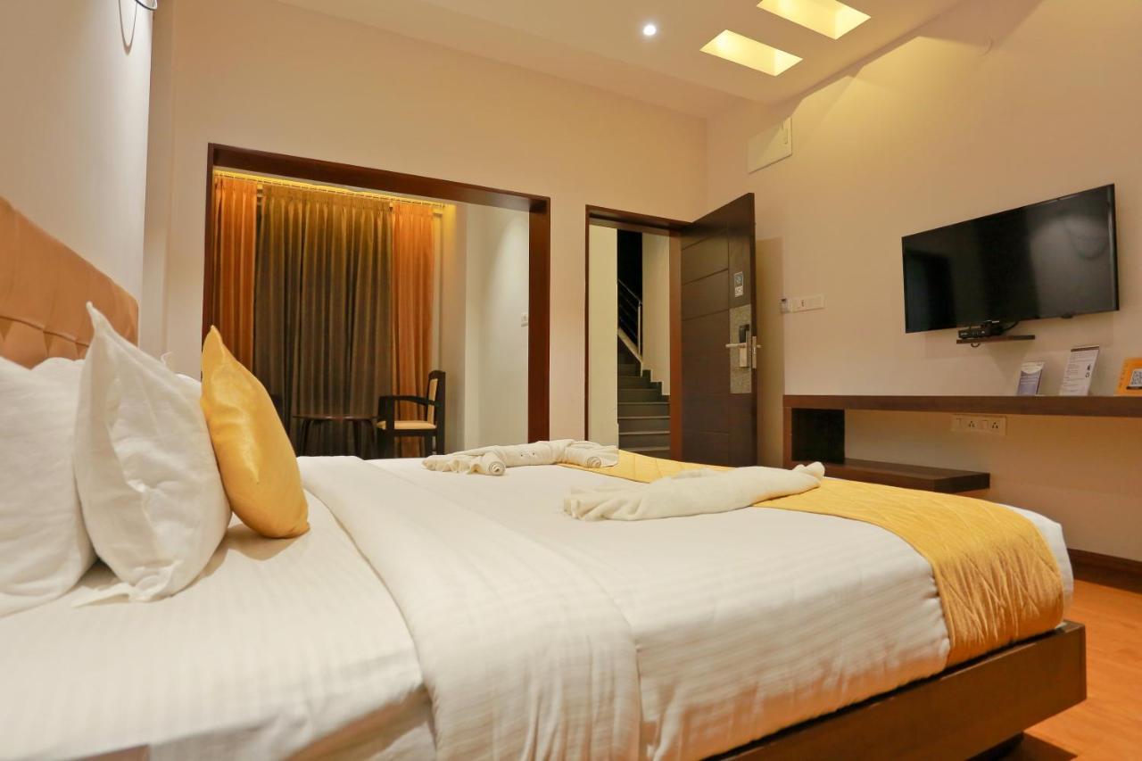 Grand Signature Hotel & Spa เยอร์โคด ภายนอก รูปภาพ